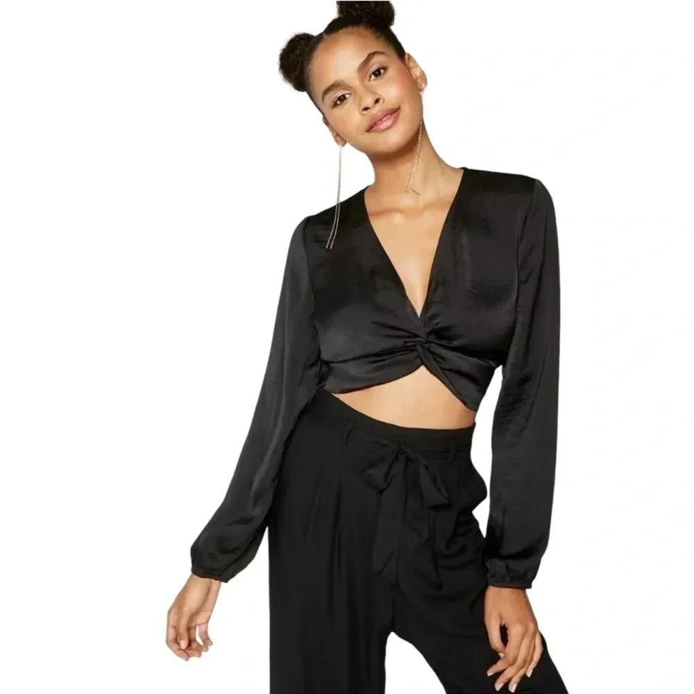 Wild Fable Satin Twist Front Top | Black | Size  S